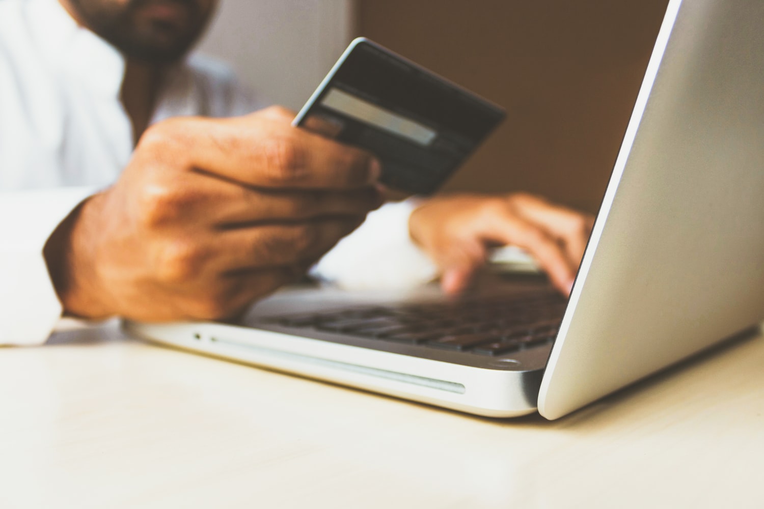 Your Payment History Affects Your Credit Score – Here’s What You Can Do!